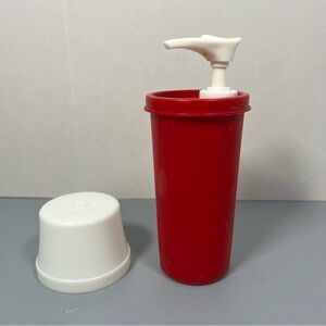 Vintage Red Tupperware Soap Lotion Dispenser Picnic 1329-10 Travel Camping To Go